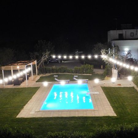 I Giardini Di Demetra B&B Галатоне Экстерьер фото